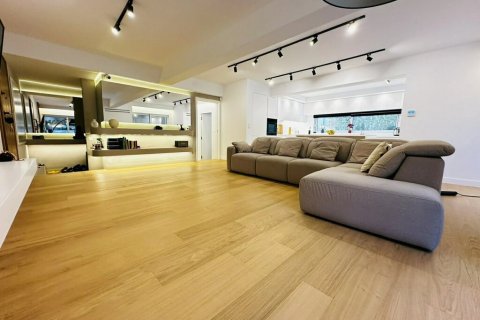 2 bedrooms Apartment in Voula, Greece No. 108348 2