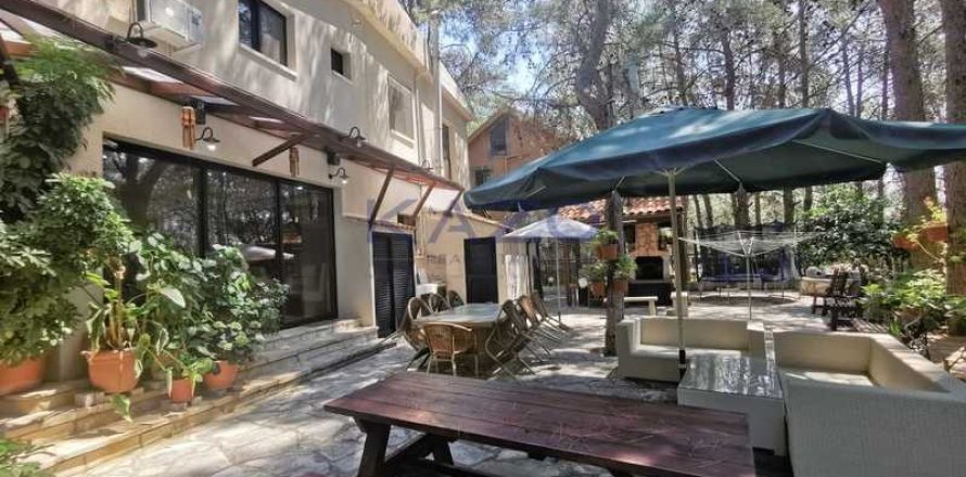 4 chambres House à Moniatis, Cyprus No. 63163