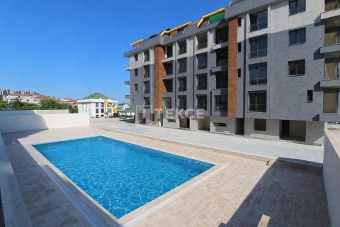 3 dormitorios Apartment en Beylikduezue, Turkey No. 86819