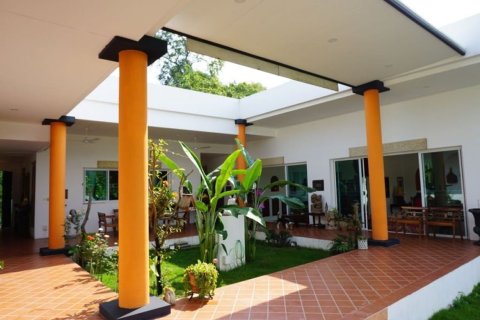 5 bedrooms House in Chiang Mai, Thailand No. 97514 4