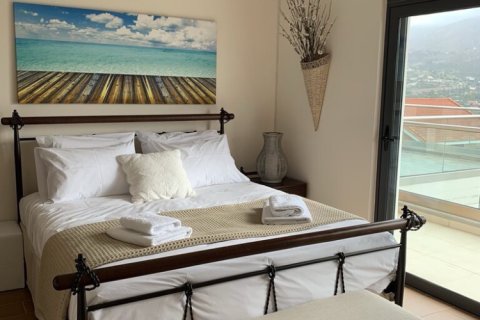 8 bedrooms House in Kalyvia Thorikou, Greece No. 108647 18