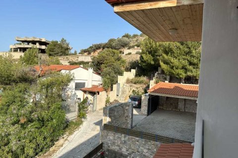 8 bedrooms House in Kalyvia Thorikou, Greece No. 108647 4