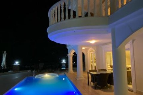 5 rooms Villa in Chau Lang, Vietnam No. 92962 15