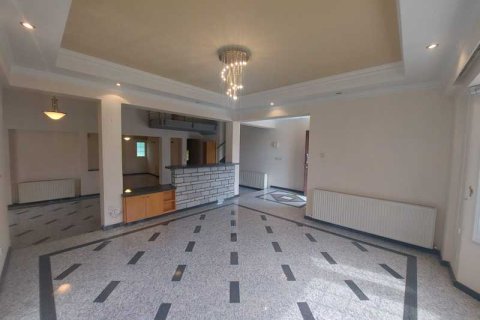 Дом с 5 спальнями в Энгоми, Кипр №100500 4