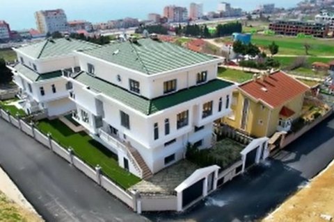 7 bedrooms Villa in Khanh Hoa, Vietnam No. 114500 1