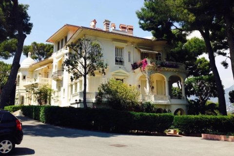 Квартира студия в Рокебрюн-Кап-Марта, Франция №68127 9