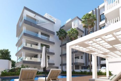 3 dormitorios Apartment en Larnaca, Cyprus No. 81113 2