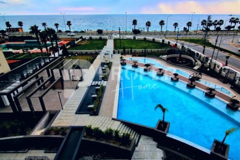 Квартира с 3 комнатами в Тханькхе, Вьетнам №12075 3