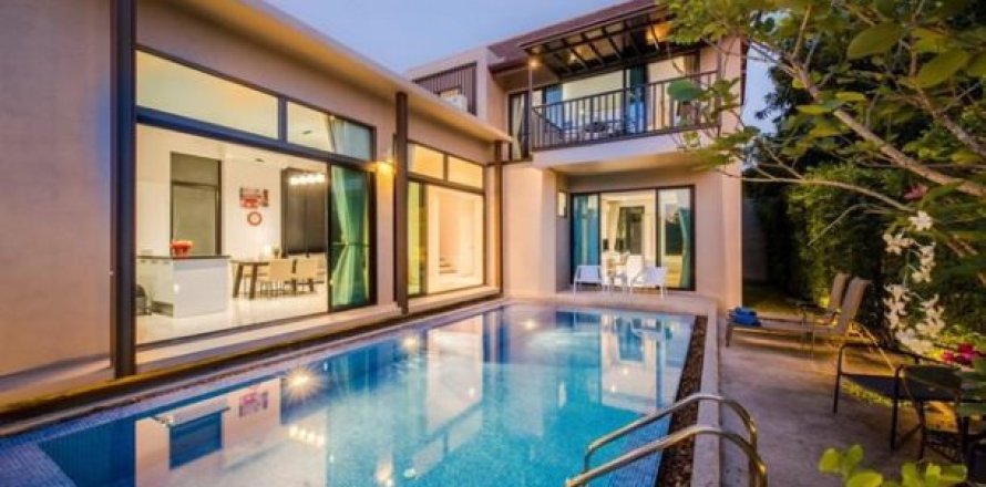 2 bedrooms Villa in Bang Tao, Thailand No. 96495
