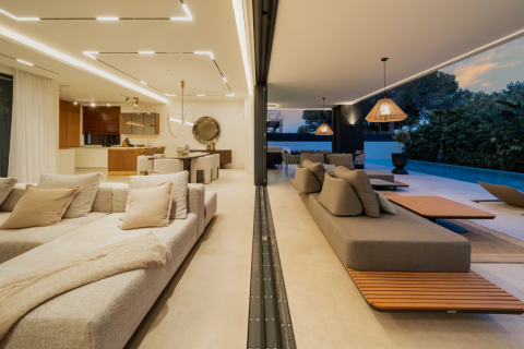 Вилла с 5 спальнями в Tan Xuan, Вьетнам №83877 2