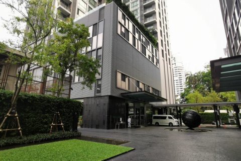 3 bedrooms Apartment in Bangkok, Thailand No. 97131 3