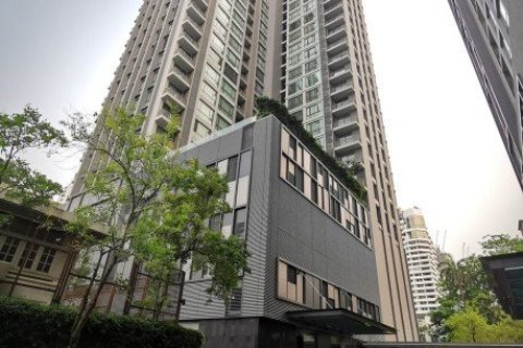 3 bedrooms Apartment in Bangkok, Thailand No. 97131 1