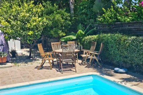 3 bedrooms House in Erimi, Cyprus No. 72379 4