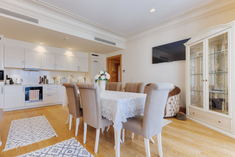 2 bedrooms Apartment in Tivat, Montenegro No. 104723 7