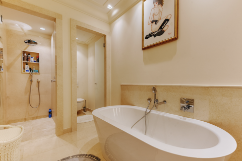 2 bedrooms Apartment in Tivat, Montenegro No. 104723 15