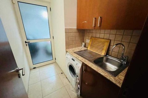 7 bedrooms House in Agios Athanasios, Cyprus No. 39690 4