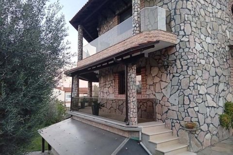 5 bedrooms Villa in Thermi, Greece No. 112545 2