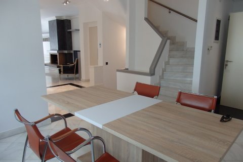 5 bedrooms House in Glyfada, Greece No. 56103 4