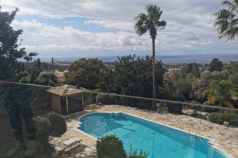 4 bedrooms House in Tala, Cyprus No. 37261 7