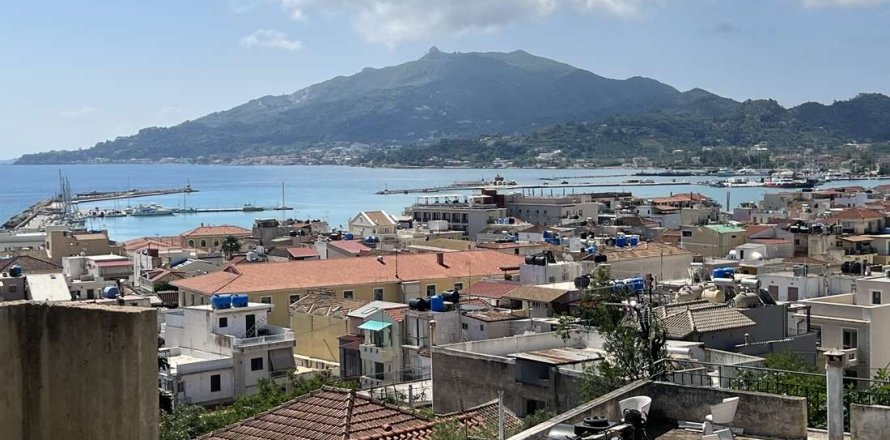 3 bedrooms Apartment in Zakynthos, Greece No. 69500