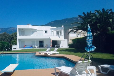 4 dormitorios House en Megara, Greece No. 107680 8