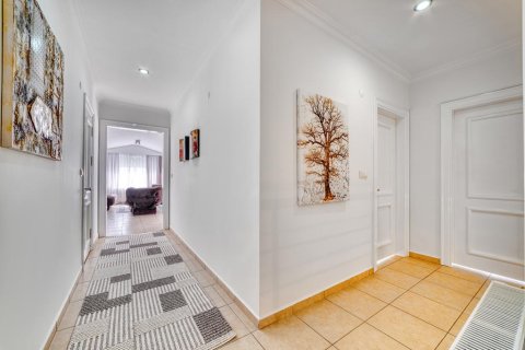 6 rooms Apartment in Phong Thanh Tay A, Vietnam No. 21856 11