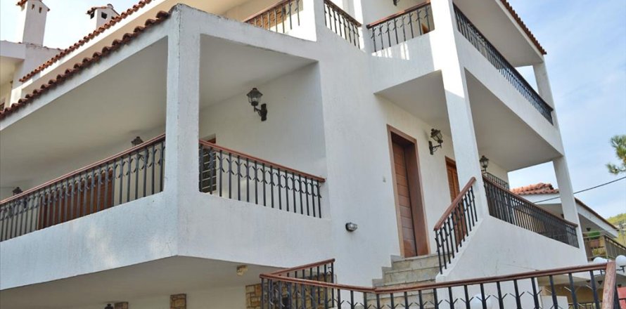 4 bedrooms Maisonette in Kifisia, Greece No. 59410