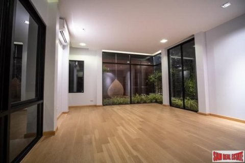 5 chambres House à Bangkok, Thailand No. 96932 28