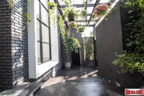 5 chambres House à Bangkok, Thailand No. 96932 3