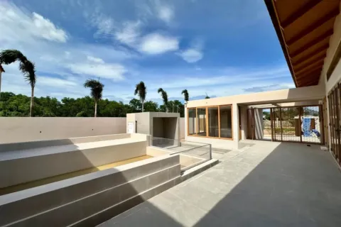 4 bedrooms Villa in Phuket, Thailand No. 44192 26
