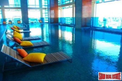 2 bedrooms Apartment in Bangkok, Thailand No. 95817 10