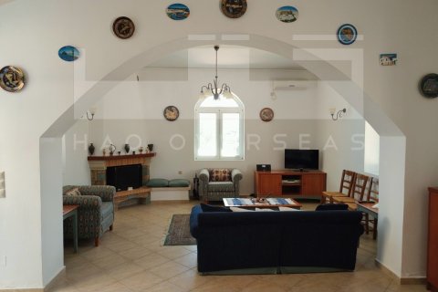 2 bedrooms Villa in Chania, Greece No. 45260 17
