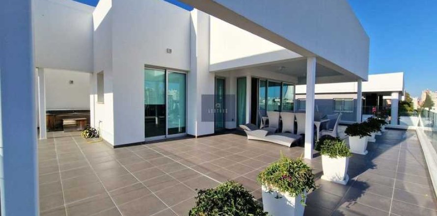 3 chambres Penthouse à Limassol, Cyprus No. 83595