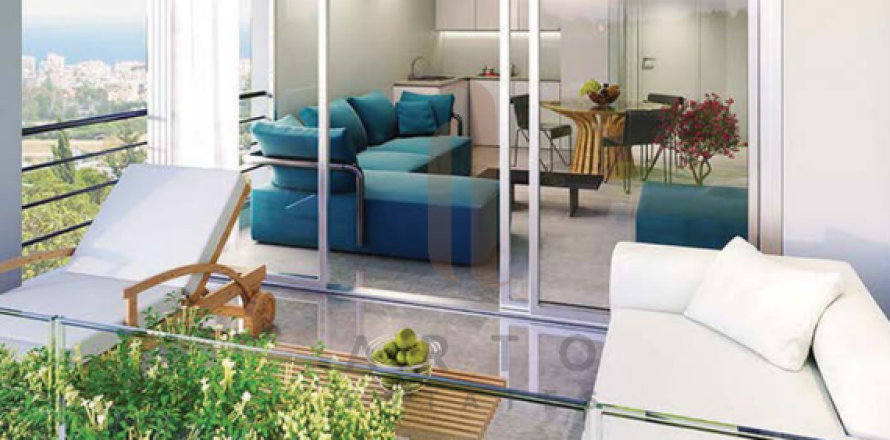 3 bedrooms Penthouse in Limassol, Cyprus No. 64092