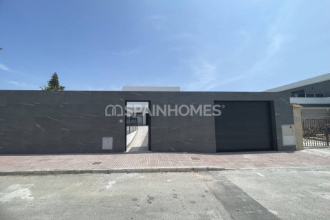 4 bedrooms Villa in My Loc, Vietnam No. 88845 11