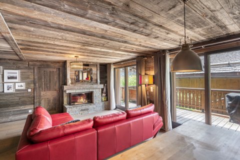 2 bedrooms Apartment in Les Allues, France No. 100134 2