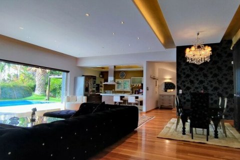 3 bedrooms Villa in Kalyvia Thorikou, Greece No. 54225 10