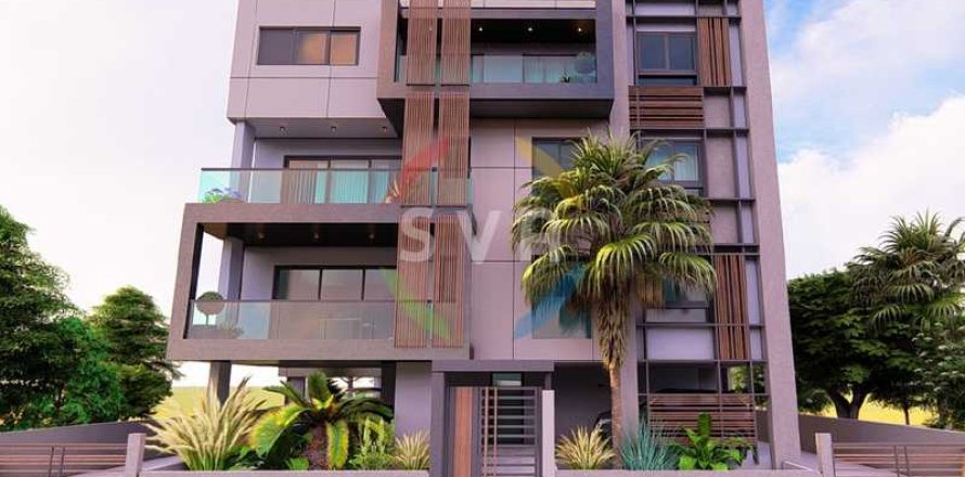 3 bedrooms Penthouse in Limassol, Cyprus No. 82228