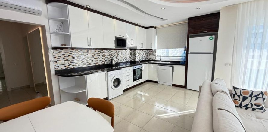 3 rooms Appartement à Mahmutlar, Turkey No. 98429