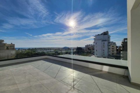 3 bedrooms Apartment in Larnaca, Cyprus No. 43801 10