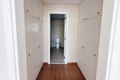 4 dormitorios Townhouse en Al Mearag City, Vietnam No. 6696 14