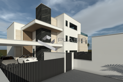 5 bedrooms Villa in Agios Tychonas, Cyprus No. 101551 1