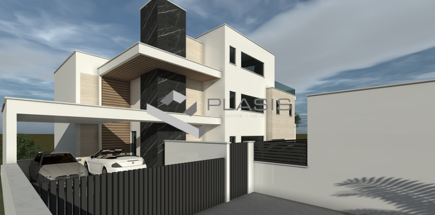 5 bedrooms Villa in Agios Tychonas, Cyprus No. 101551