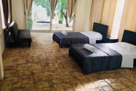 4 bedrooms House in Pervolia, Cyprus No. 40179 12