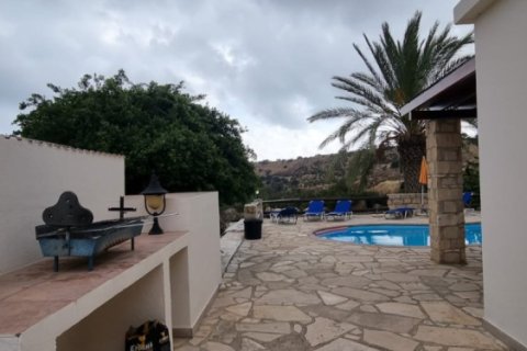 3 bedrooms House in Pegeia, Cyprus No. 37267 11