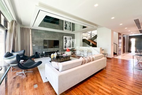 5 bedrooms Villa in Nam Tu Liem, Vietnam No. 94350 2