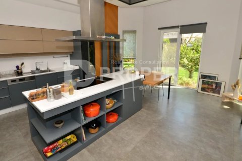 8 rooms Villa in Dao Huu Canh, Vietnam No. 10903 10