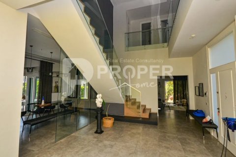 8 rooms Villa in Dao Huu Canh, Vietnam No. 10903 5