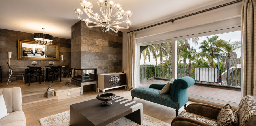 6 dormitorios House en Blanes, Spain No. 125584