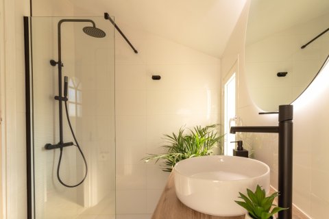 5 bedrooms Villa in Dinh An, Vietnam No. 27285 26